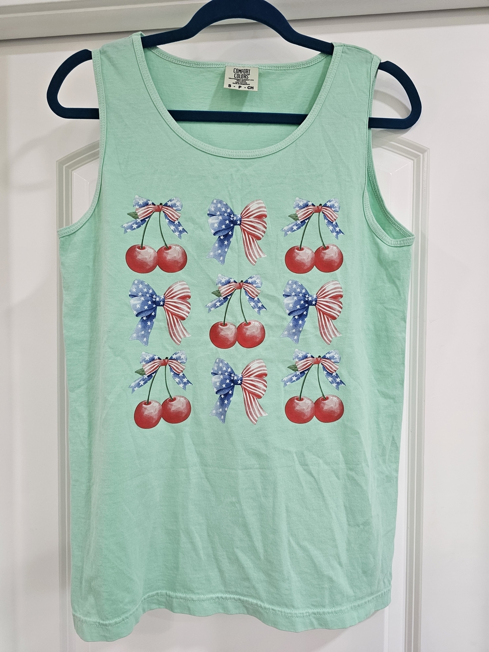 Comfort Colors Women's Sleeveless Mint Cherry Patriotic Bow Graphic Tank Top S